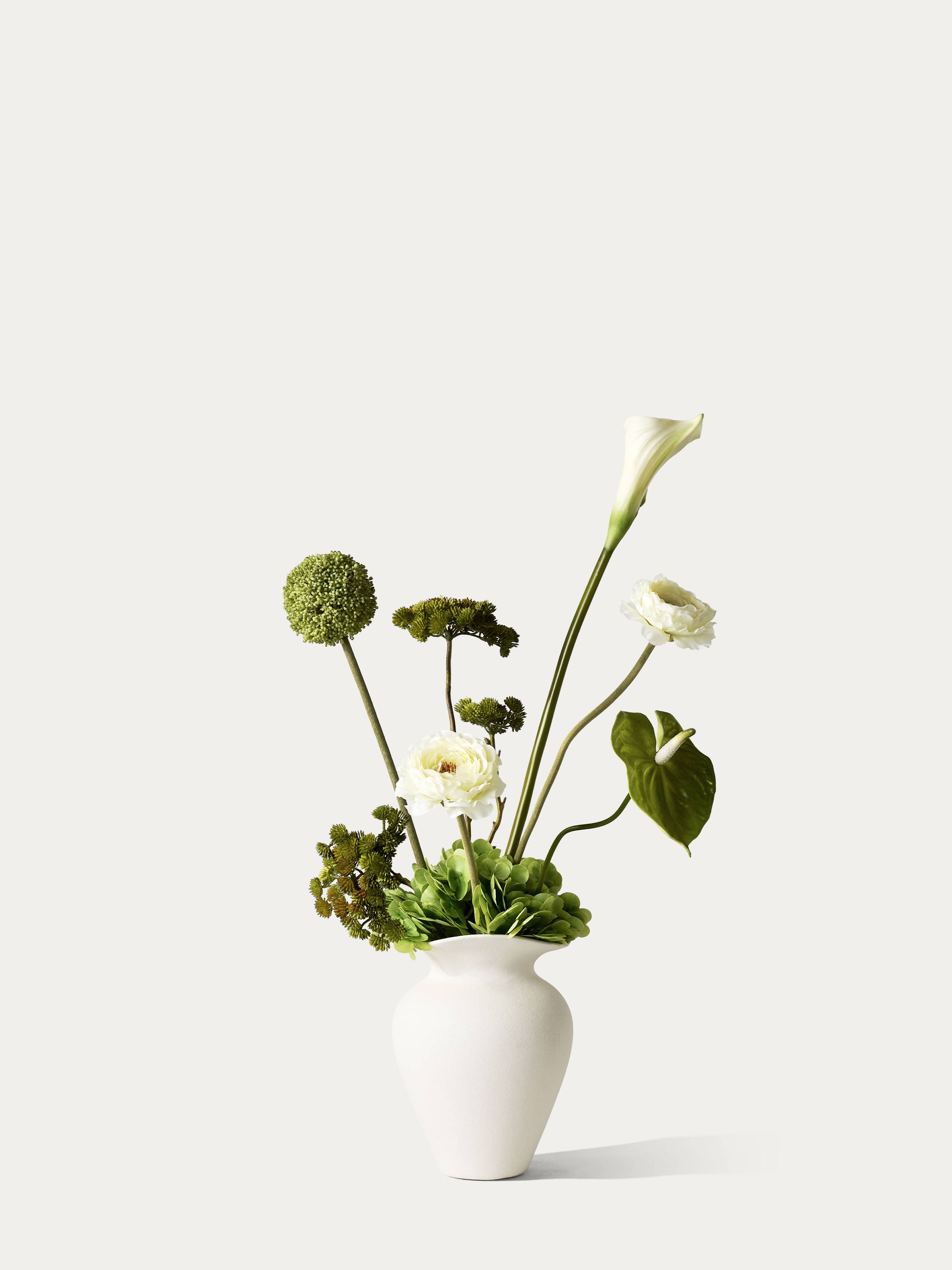 The Sanur — classic bouquet with tropical blooms by Maison Bloom, Bali